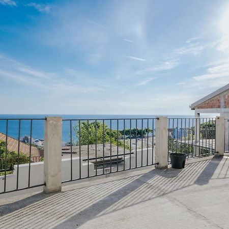 Apartmani Vittoria Бар Екстериор снимка